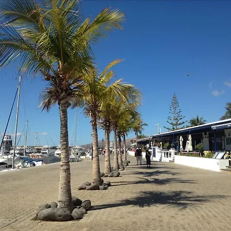 Villa Sleeps 8 With Pool Puerto Calero